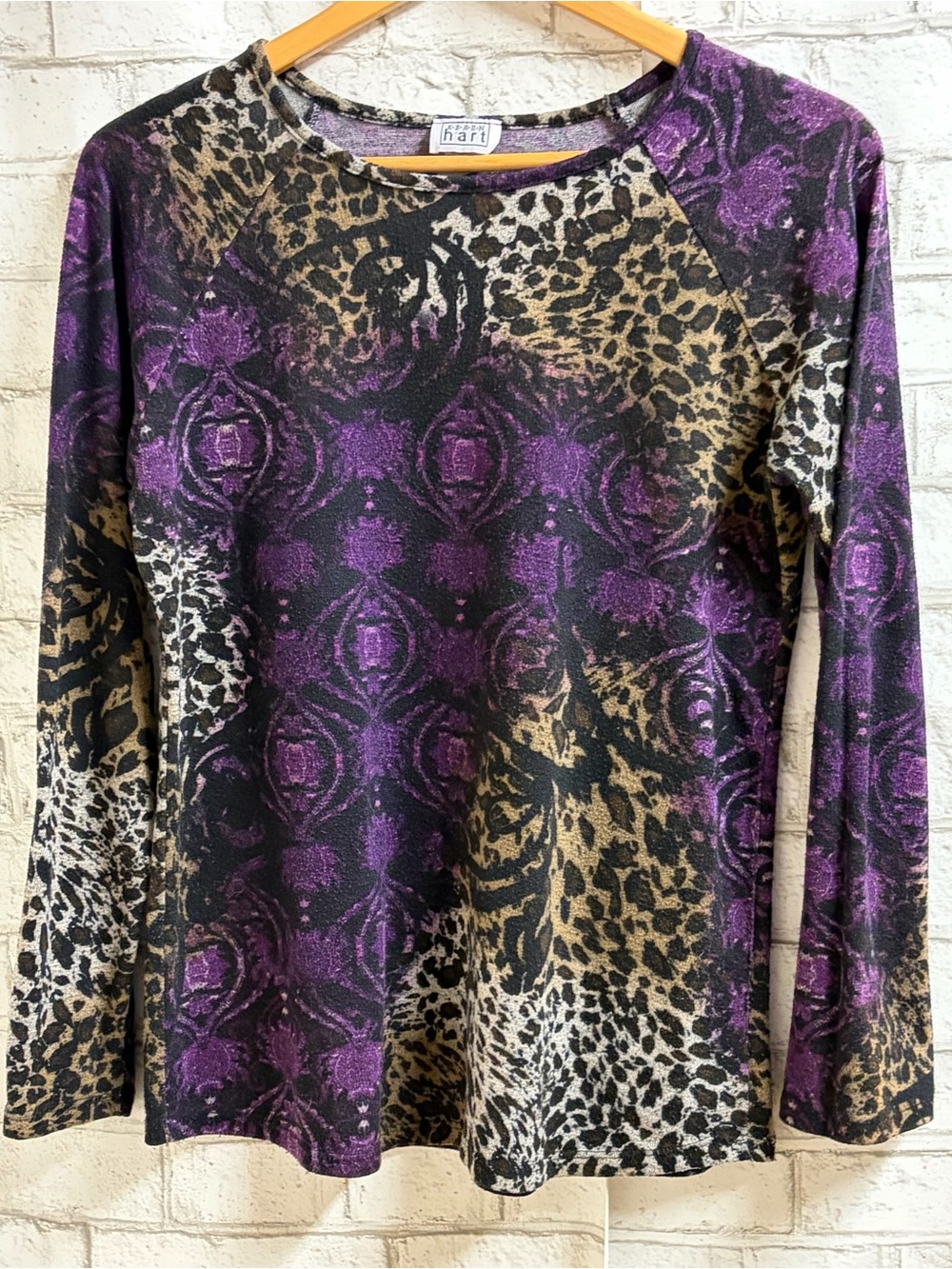 Keren Hart Purple & Leopard Print Long-Sleeve Patterned Crewneck Top